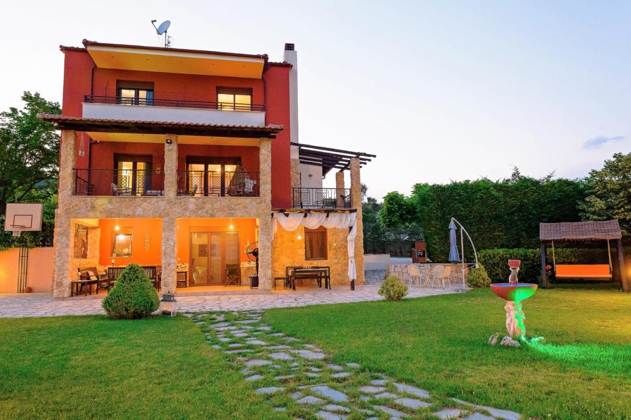 Villa Mariellie Néa Péramos Zewnętrze zdjęcie